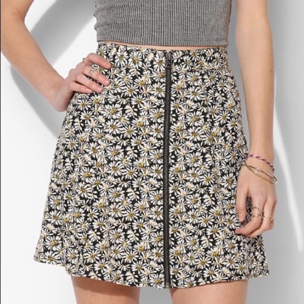 Urban Outfitters Daisy Flower Skater Skirt